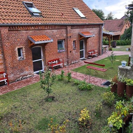 Remise Kairies Apartman Wustrow  Kültér fotó